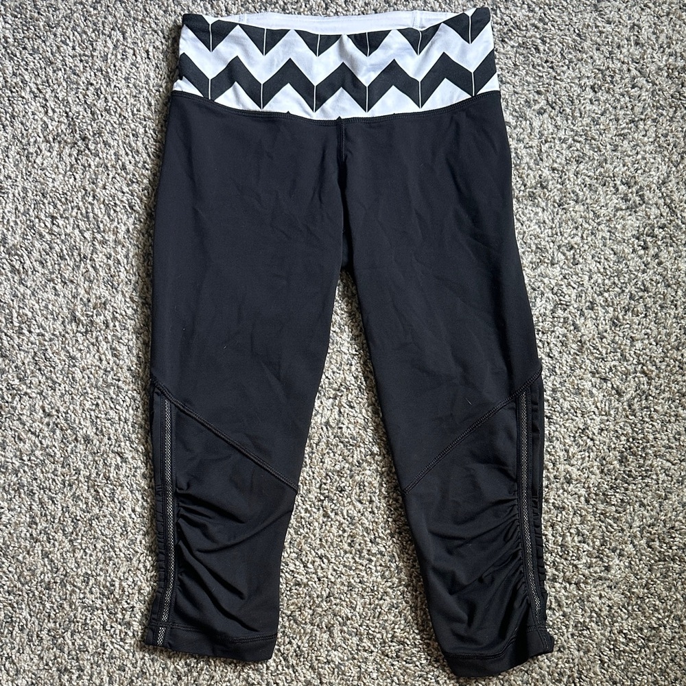 Lululemon Athletica Black and White Leggings